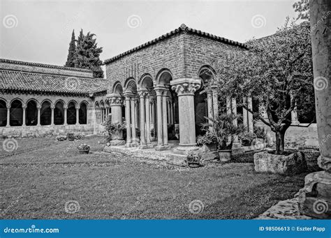 Garden Of A Cloister In Italy Stock Image Image Of Historic Church