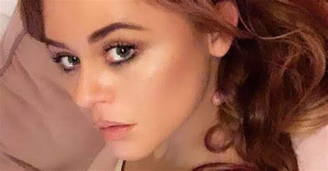 Emily Atack Shares Naked Snap Days After Hitting Out At Single Shaming Daily Star