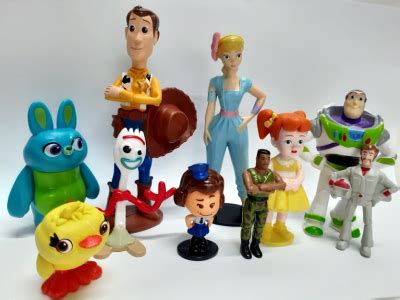 Livro Miniaturas Toy Story Amigos Para A Vida Nina Brinquedos