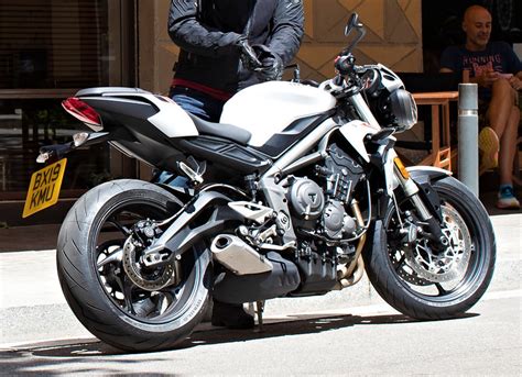 Triumph 660 Street Triple S 2020 Fiche Moto