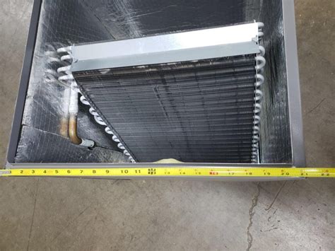 Lennox C35 3036c 2f 2 Upflow Quantum Indoor Coil 253 Ton 21 In Cased Rfc Orifice