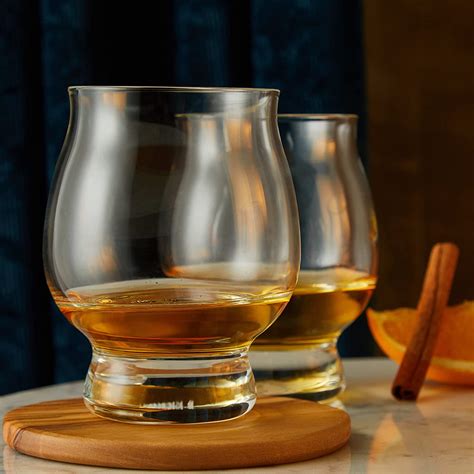 Unlock The Perfect Pour With An Amazing Bourbon Glasses