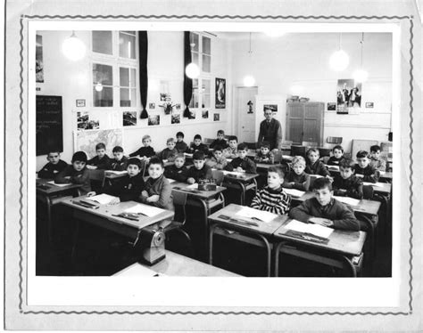 Photo De Classe Monsieur Duval De 1970 Ecole Amiral Courbet Caudebec