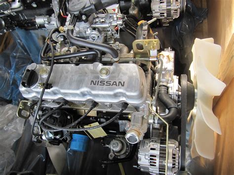 china ton gasoline forklift  nissan  engine  pictures