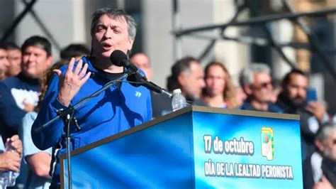 Máximo Kirchner le respondió en duros términos a la CGT en el acto en