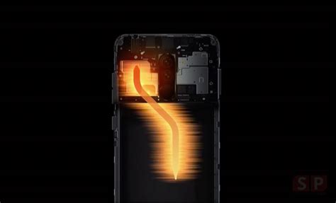 แกะเครื่อง Pocophone F1 ส่องระบบระบายความร้อน Liquidcool มีจริงหรือไม่