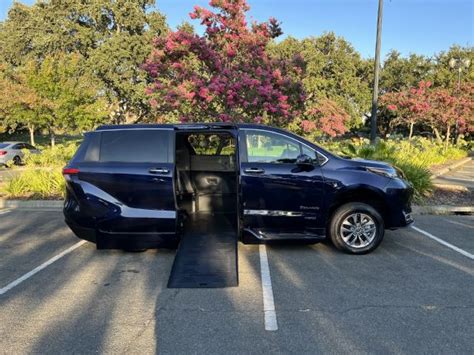 Toyota Sienna Xle Hybrid Braun Ability Side Fold Out Accessible