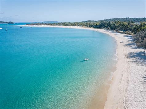 Awesome Things To Do In Great Keppel Island Jonny Melon