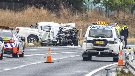 Four Dead In Horror Easter Weekend Car Crash With Survivors Being Cut