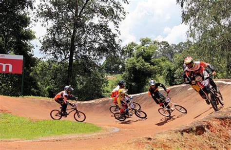 Brasileiro de BMX Racing acontecem neste fim de semana em Paulínia SP