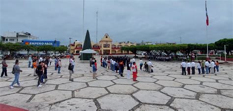 Realiza Homenaje Escuela Primaria Gregorio Torres Quintero H