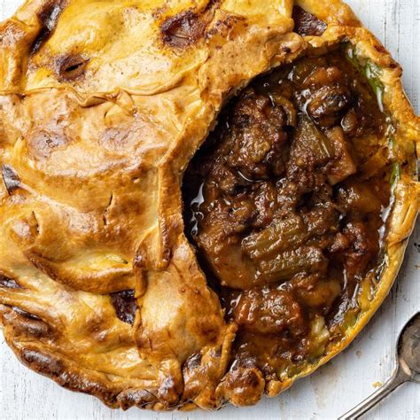 Kentish Steak Mushroom Suet Pudding 400g The Black Farmer