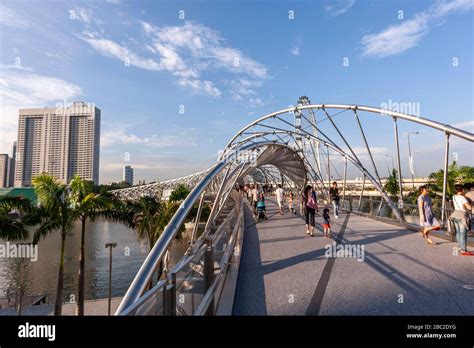 Helix Bridge, Singapore Stock Photo - Alamy