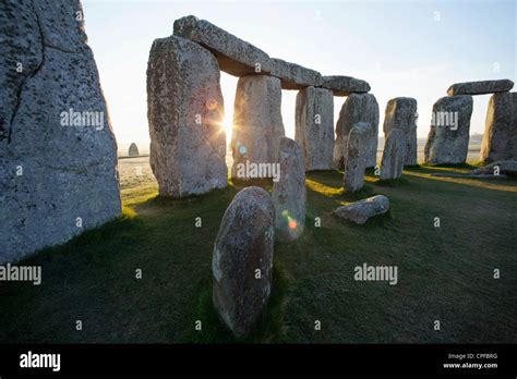 England Wiltshire Stonehenge Stock Photo Alamy