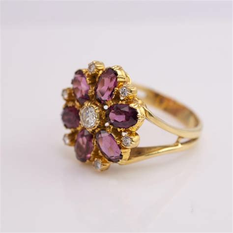 2 Carat Rhodolite Garnet Diamond Flower Cluster Ring 18 Karat Gold For