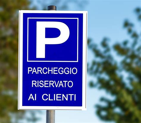 Cartello Parcheggio Riservato Ai Clienti Adesivo Targa Abs Plastificata