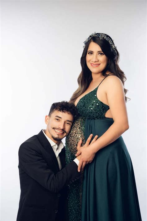 24.5 Vanessa Bedoya 2 by maristudio109 - Issuu