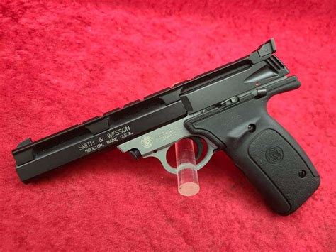 Smith And Wesson Model 22a 1 22 Cal Target Pistol Kramer Auction Llc