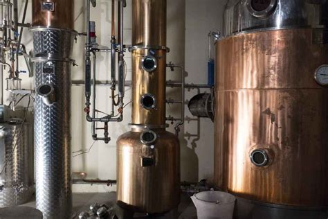 vodka  insider secrets  distilling  perfect spirit