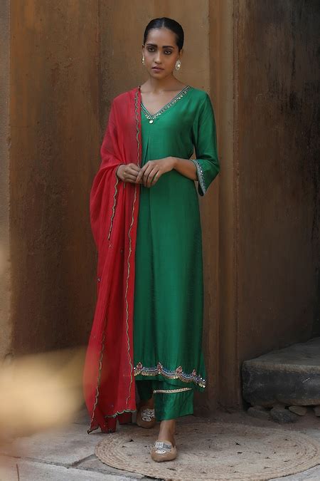 Buy Green Fine Chanderi Embroidered Beads V Neck Work Anarkali Pant Set