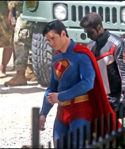 The New Look At James Gunns Superman Suit Reminds Me Alot Of The New Frontiers I Gotta Say I