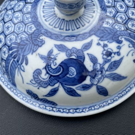 A Chinese Blue And White Vietnamese Market Bleu De Hue Lidded Bowl 1465 Nordic Antiques Sweden