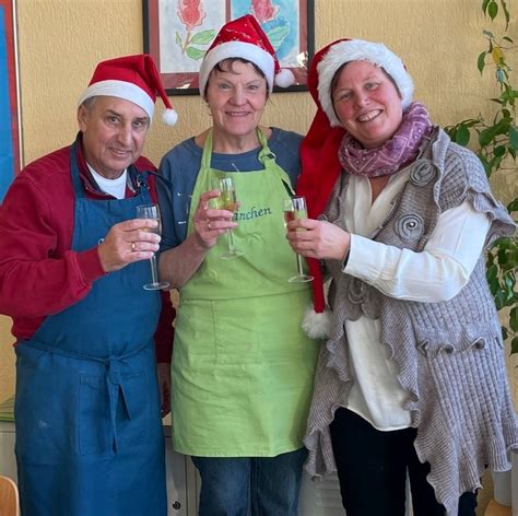 Weihnachtsessen im Terrinchen Julius Tönebön Stiftung Hameln Ihr