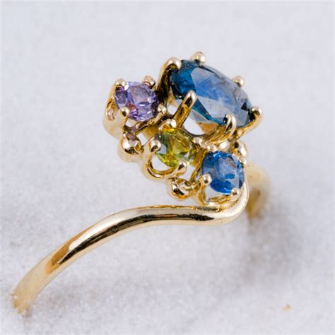 Multi Color Sapphire Ladies Ring | Sapphire Gallery | Philipsburg Montana Sapphires