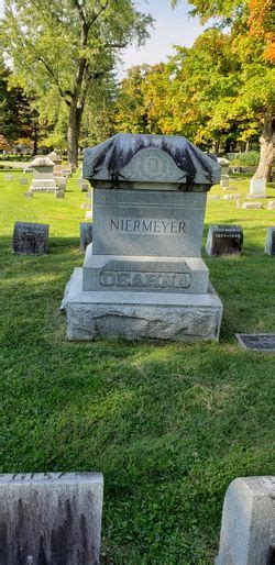 Minnie E Niermeyer 1886 1888 Find A Grave Memorial