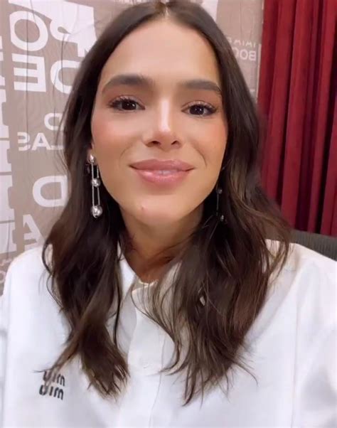 Bruna Marquezine Foto