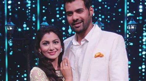 Kumkum Bhagya January 17 2018 Full Episode Written Update Abhi Saves