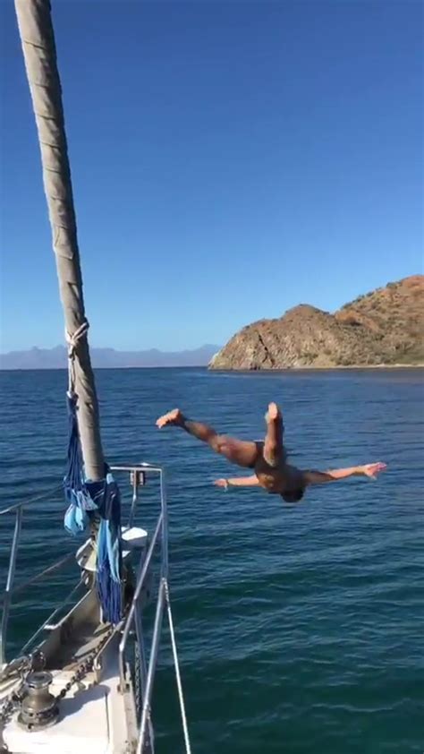 AusCAPS Justin Chatwin Nude On Instagram