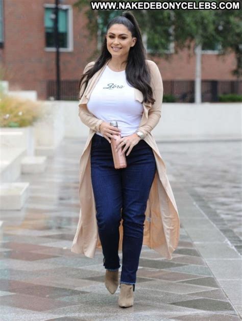 Casey Batchelor No Source Beautiful Babe Paparazzi London Posing Hot