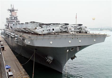 Uss Boxer Lhd 4 Wasp Class Amphibious Assault Ship United States Navy Usn Hong Kong