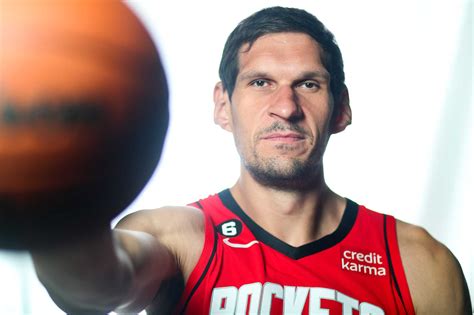 Houston Rockets Bringing Back Free Agent Center Boban Marjanovi