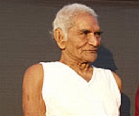 Baba Amte Biography - Childhood, Life Achievements & Timeline