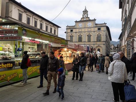 Successo Straordinario Per Le Fiere Di San Florido E Retr