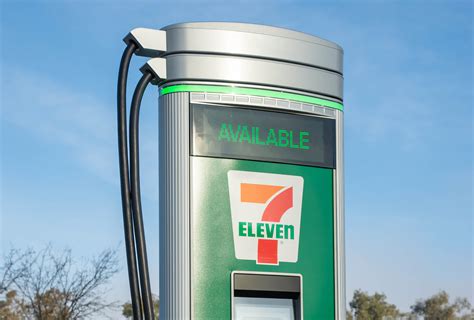 7 Eleven To Install 500 Ev Charging Ports By The End Of 2022 Techcrunch