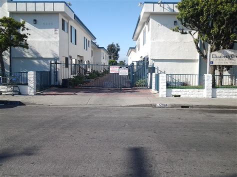 Elizabeth Court Apartments... - Elizabeth Court Apartments