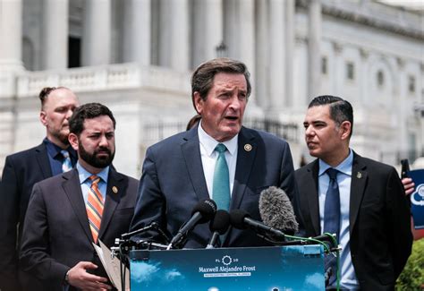 California’s US Rep. Garamendi Announces Cancer Diagnosis | The Epoch Times