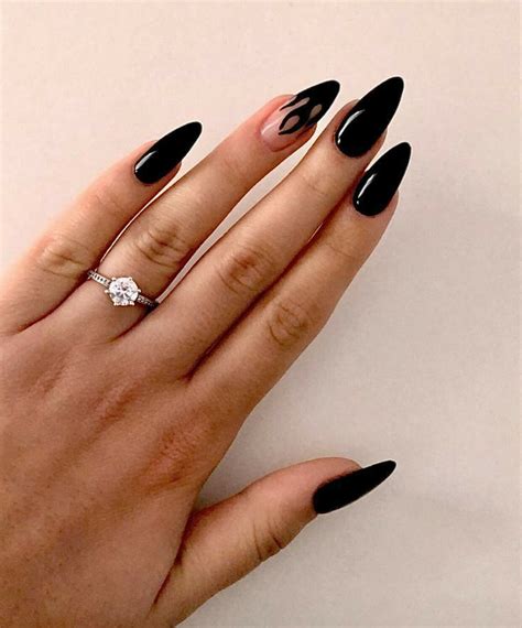 Edgy Nails Aycrlic Nails Chic Nails Stylish Nails Trendy Nails