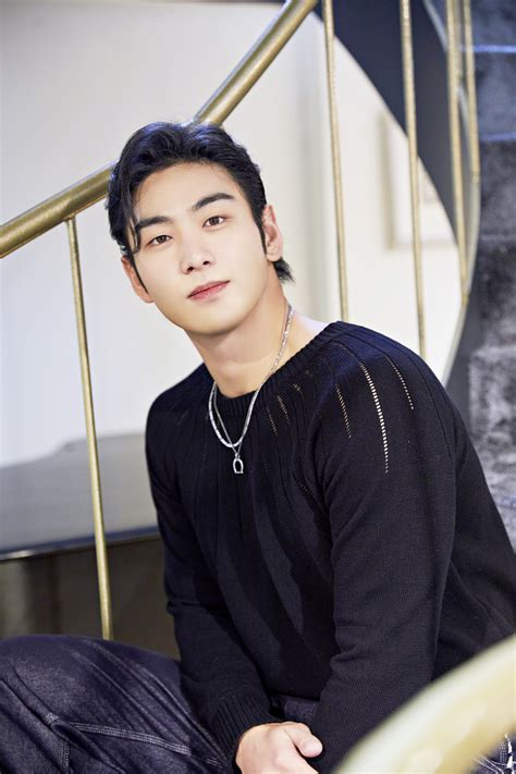 Herald Interview Baekho Makes Solo Debut With Ep Absolute Zero