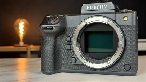 FUJIFILM GFX100 II - Mini Documentary with Sample Footage | CineD