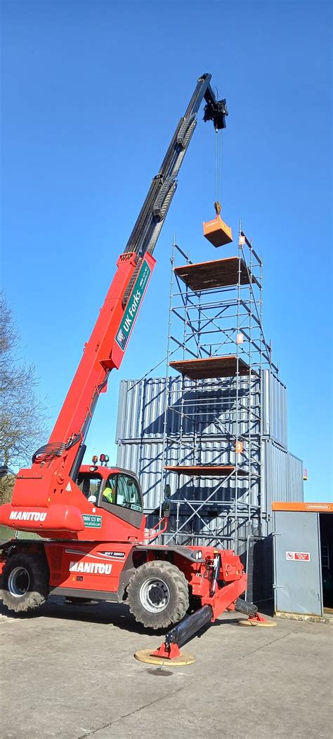 Cpcs A Telescopic Handler Slew Roto Cornerbrook Lifting