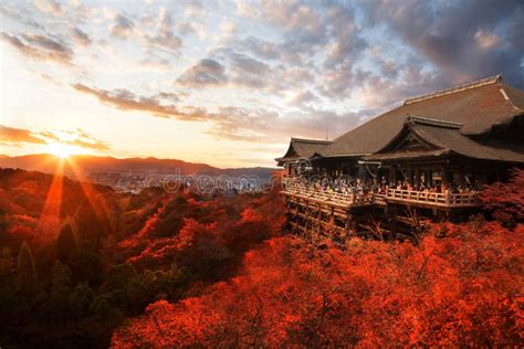 Autumn Japan Kiyomizu Dera Sunset Stock Photo - Image of sightseeing, heritage: 81959534