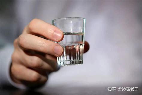 一杯白酒等于几杯啤酒，几杯红酒？教你科学计算，过年喝酒不吃亏 知乎