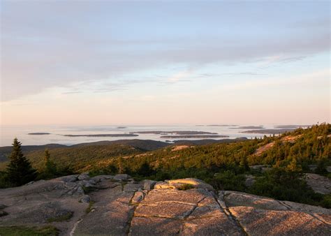 Sunrise in Acadia National Park [OC] [4354 × 3110] : r/EarthPorn