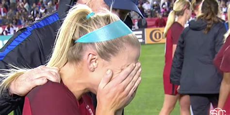 Uswnt Midfielder Julie Ertz Had An Emotional Reaction After Learning