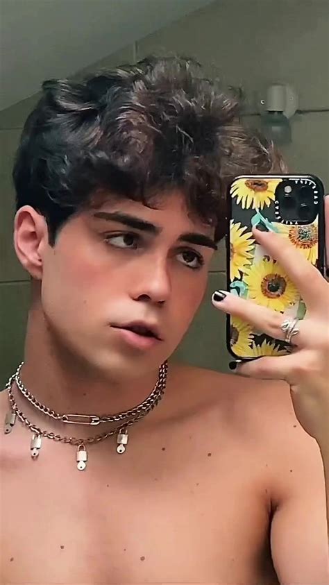 Benji Krol On Tiktok Cute Celebrity Guys Benji Krol Shirtless Beautiful Boys