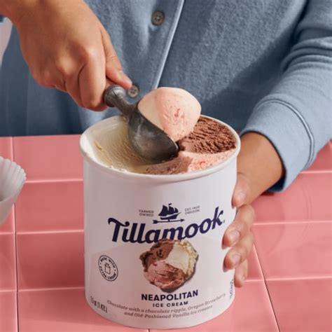 Tillamook Neapolitan Ice Cream Tub Oz King Soopers